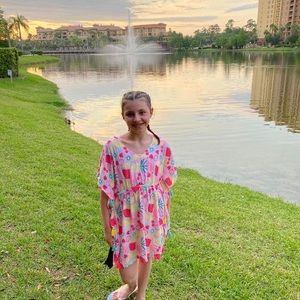 Meet your Posher, Julia